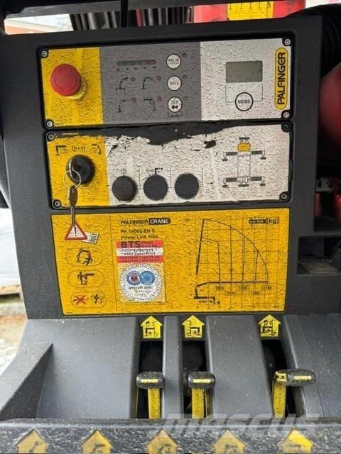MAN TGS 33.460 Crane trucks