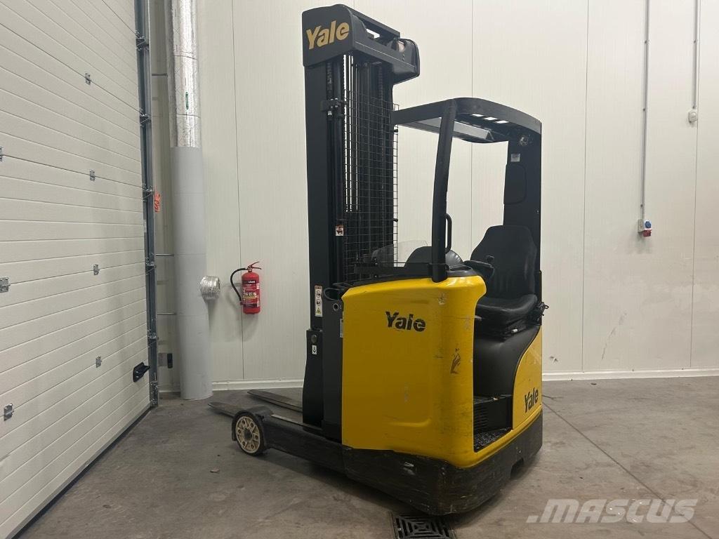 Yale MR 14 Reach trucks