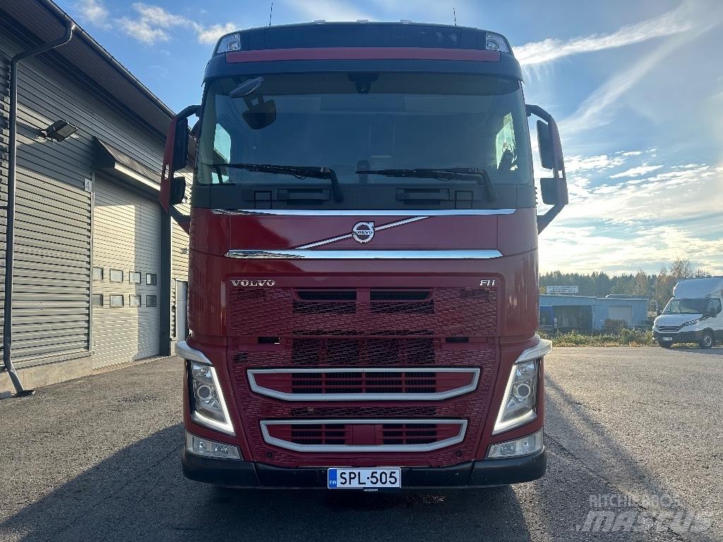 Volvo FH13 540 6x4 Hook lift trucks