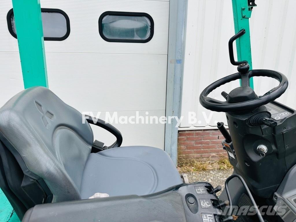 Mitsubishi FG 20 NT LPG trucks