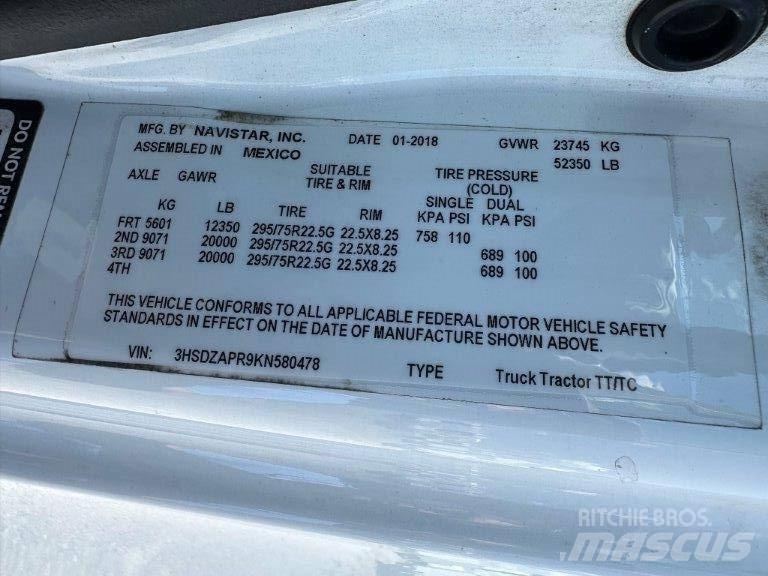 International LT Tractor Units