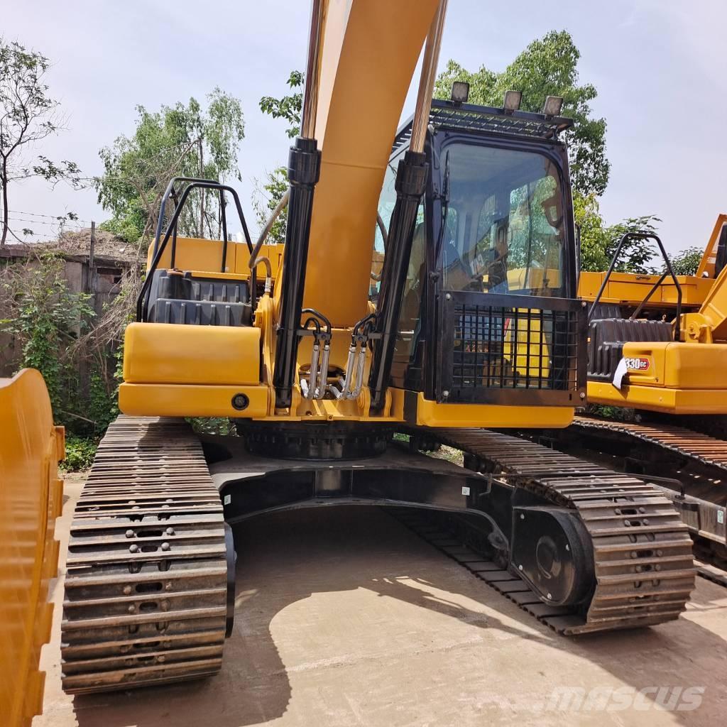 CAT 320 Crawler excavators