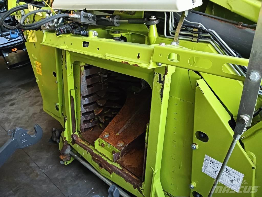 CLAAS Orbis 750 Self-propelled foragers
