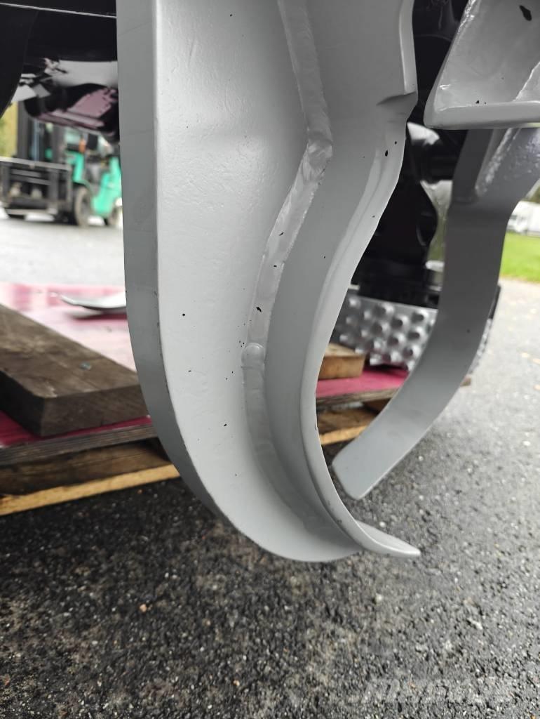 Logset 6 M Harvester heads