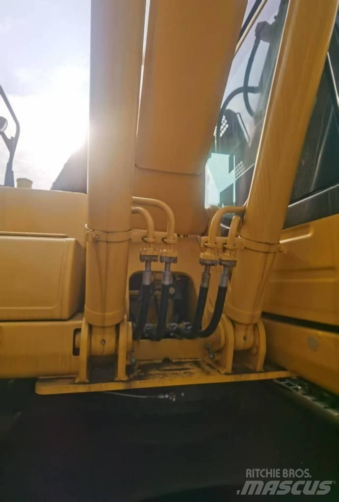 Komatsu pc220-8 Crawler excavators
