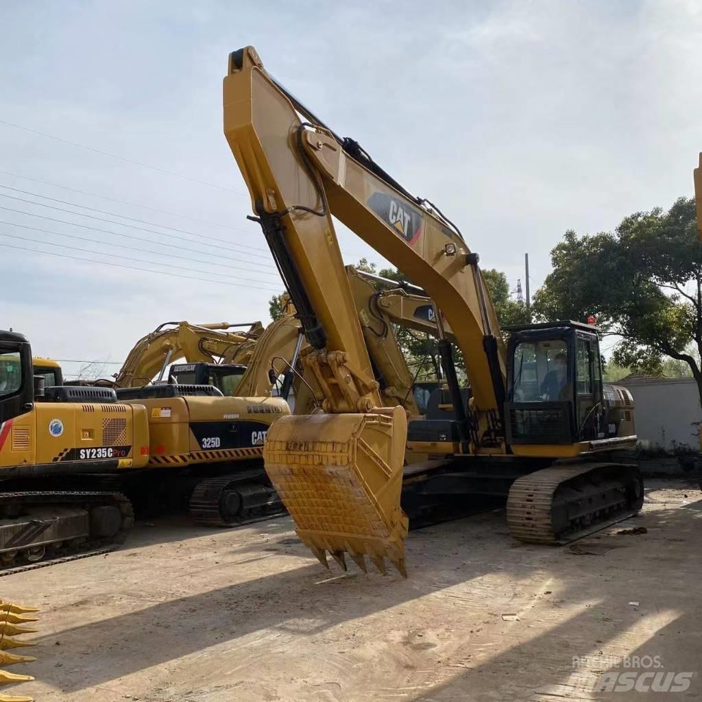CAT 330 Crawler excavators