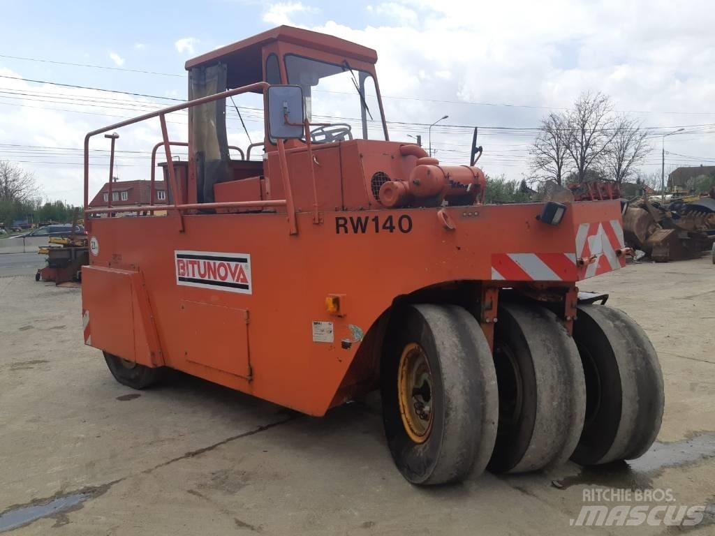 MBU RW140 Pneumatic tired rollers