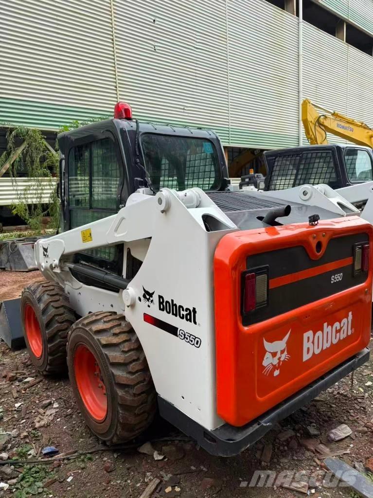 Bobcat S550 Skid steer loaders