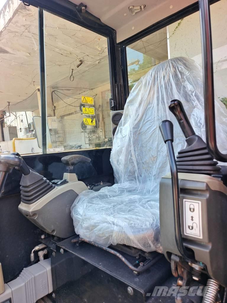 CAT 305.5 E Mini excavators < 7t (Mini diggers)