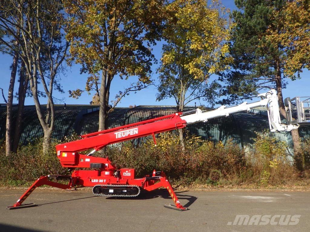Teupen LEO30T Articulated boom lifts