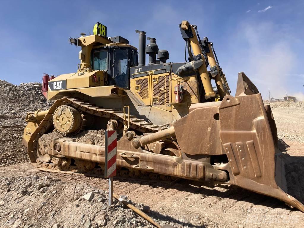 CAT D 11 T Crawler dozers