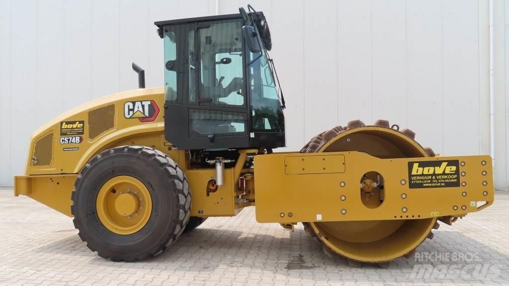 CAT CS74B Single drum rollers