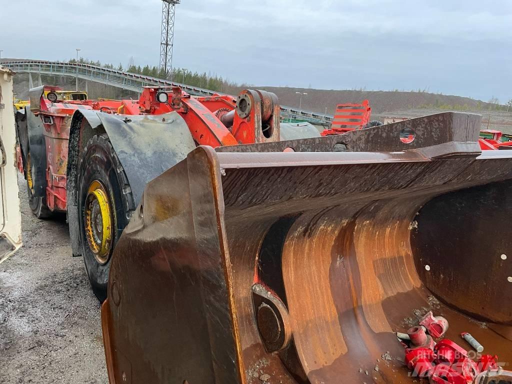 Sandvik LH 514 Underground Loaders
