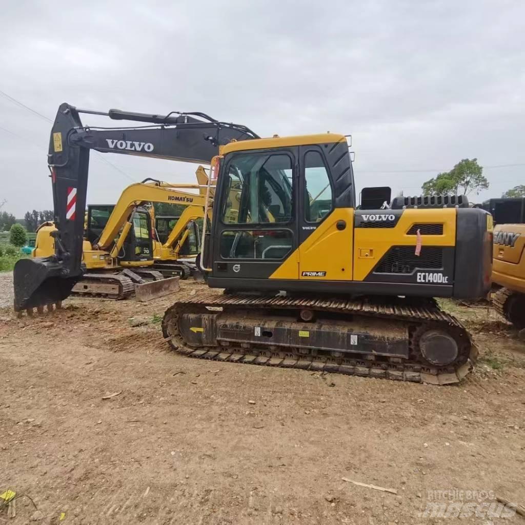Volvo EC 140 DL Midi excavators  7t - 12t