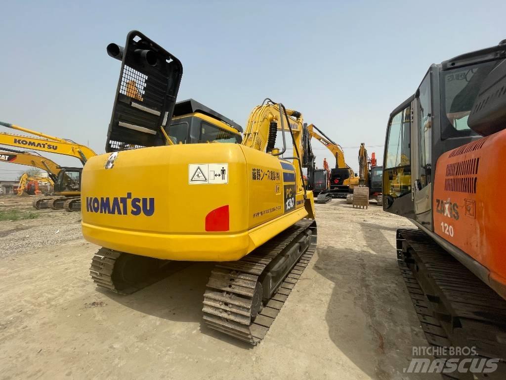 Komatsu PC 130 Crawler excavators