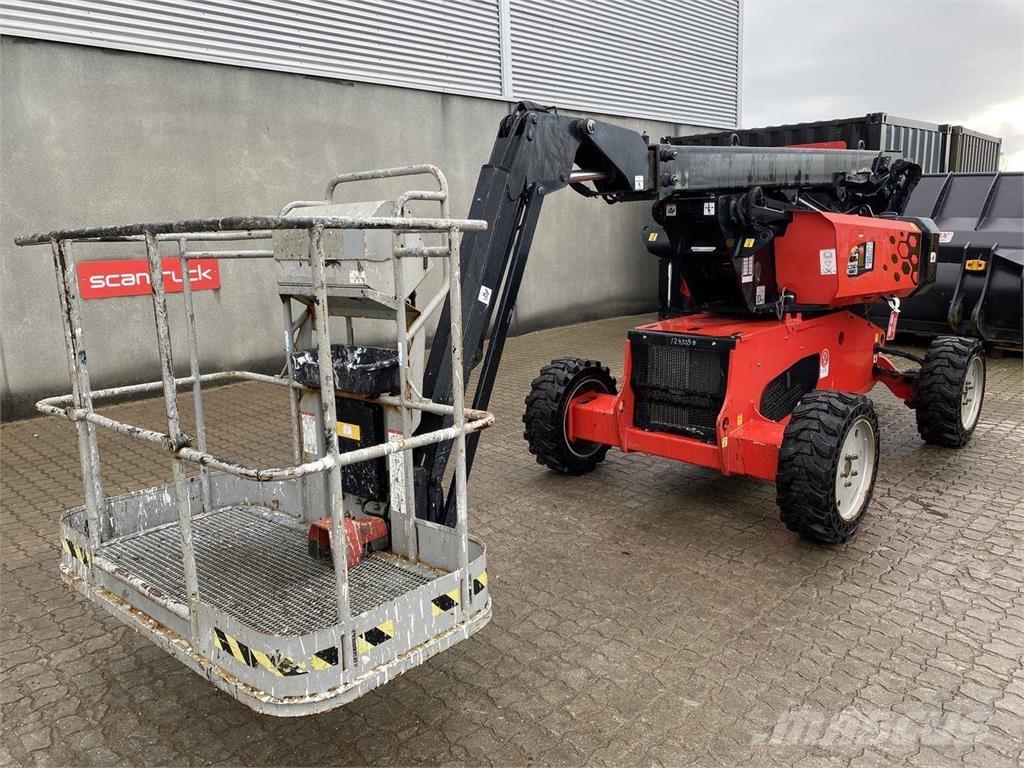 Manitou MANGO12 Articulated boom lifts