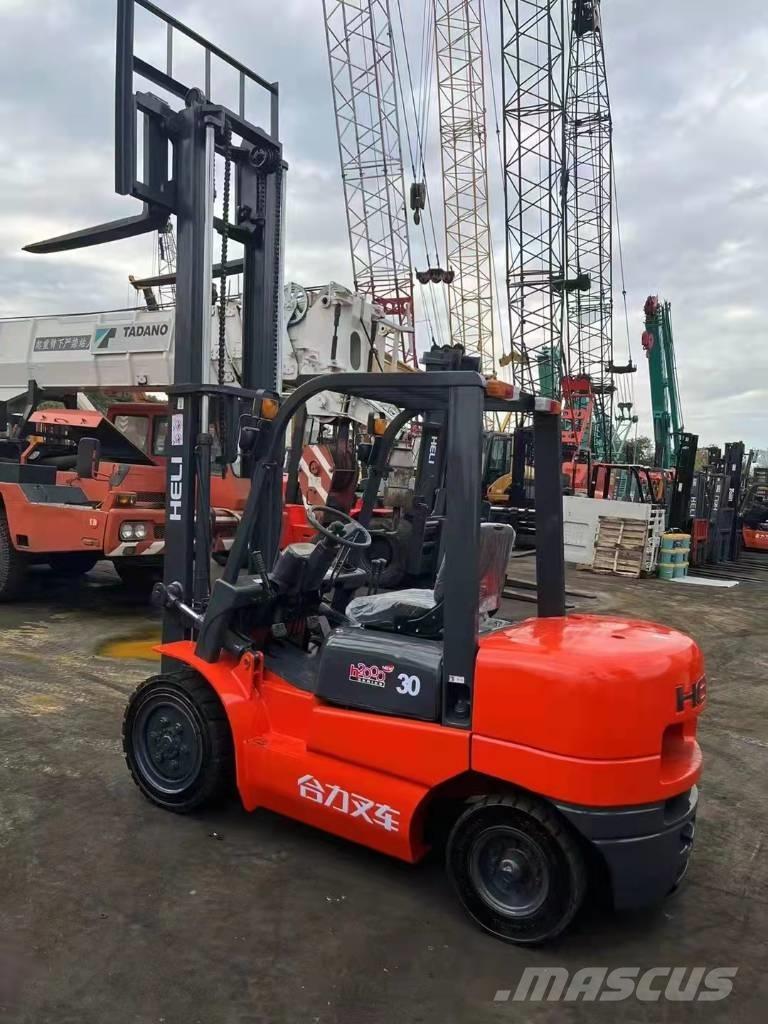 Heli FD30 Diesel trucks