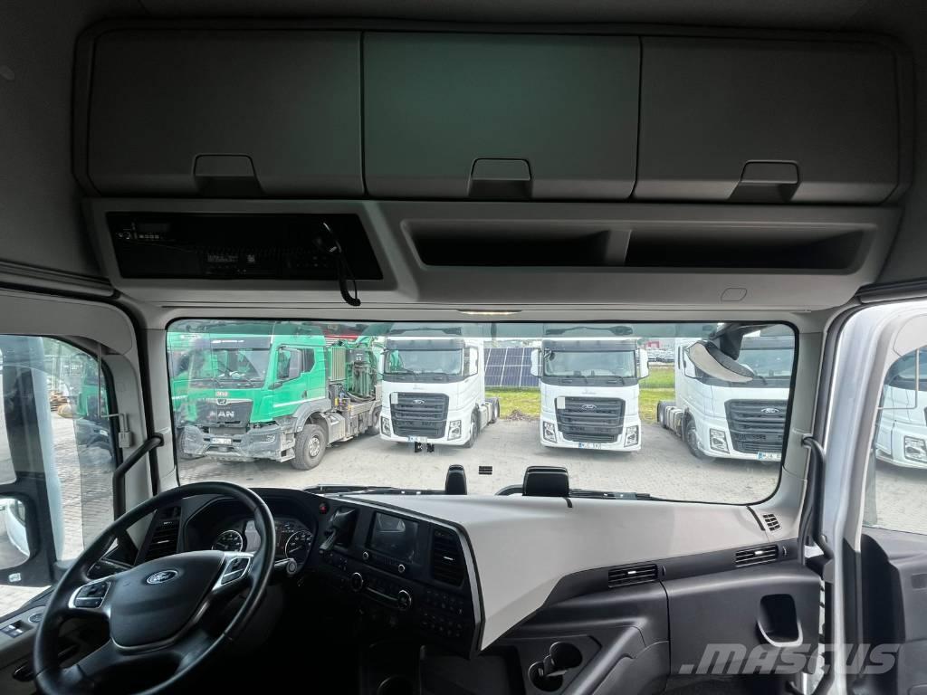 Ford F-Max Tractor Units