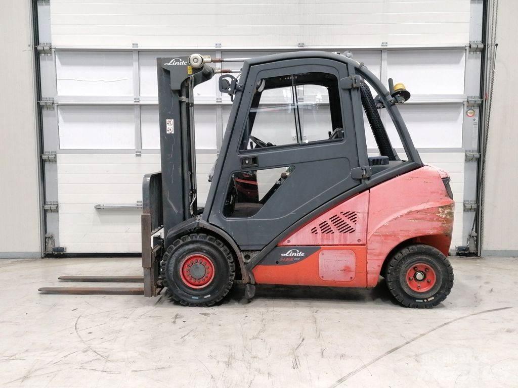 Linde H25D-02/600 LPG trucks
