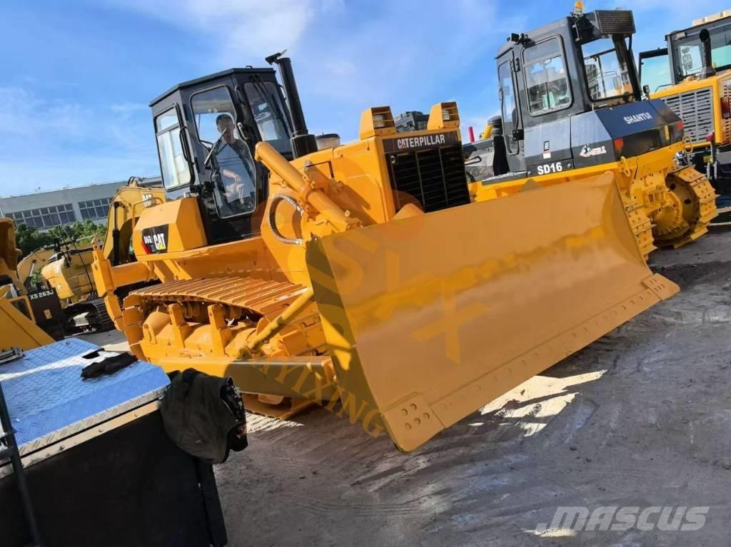 CAT D6G Graders