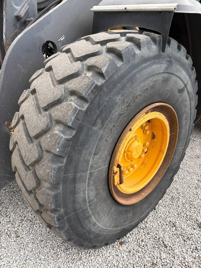 Volvo L 120 H Wheel loaders