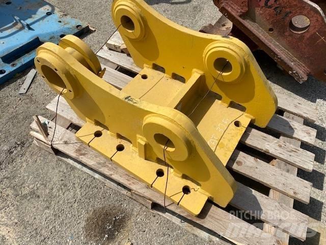 CAT 325 Booms and arms