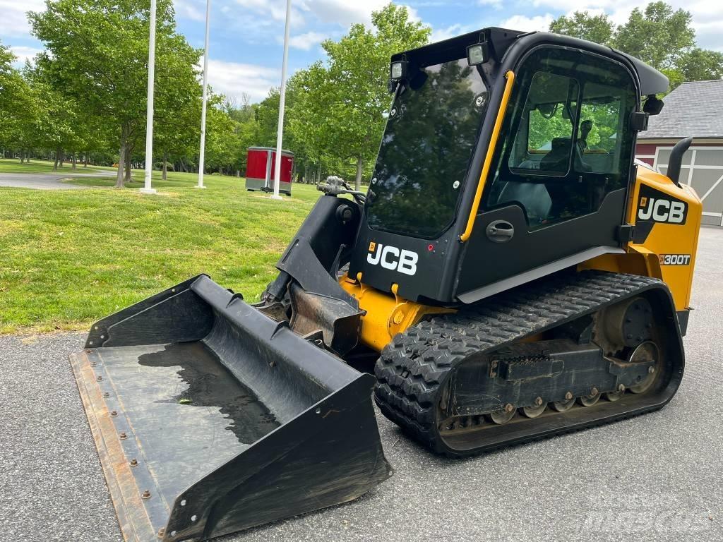 JCB 300 T Skid steer loaders