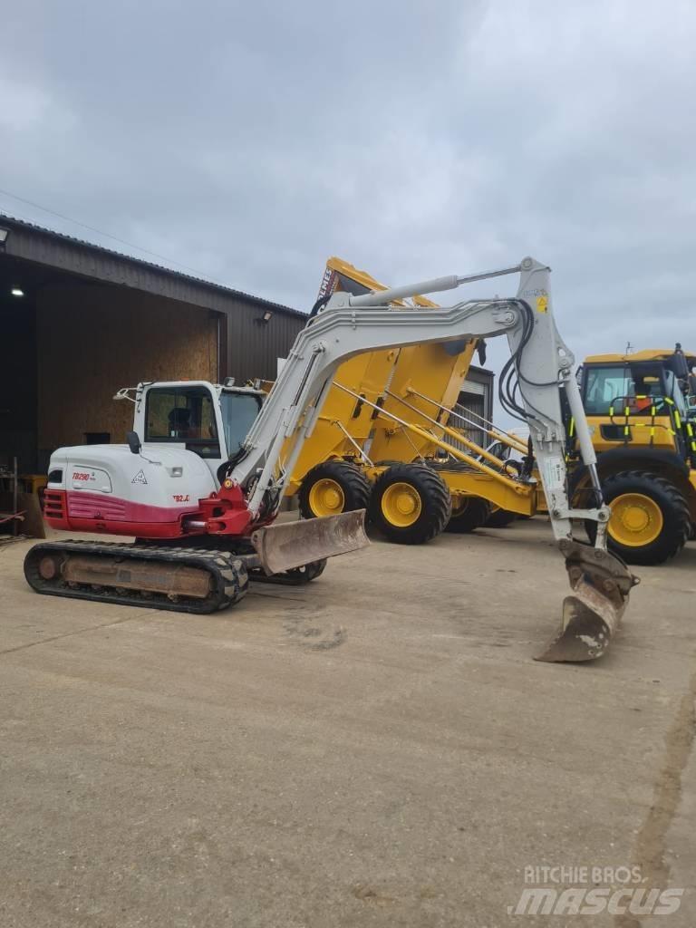 Takeuchi TB 290 Midi excavators  7t - 12t