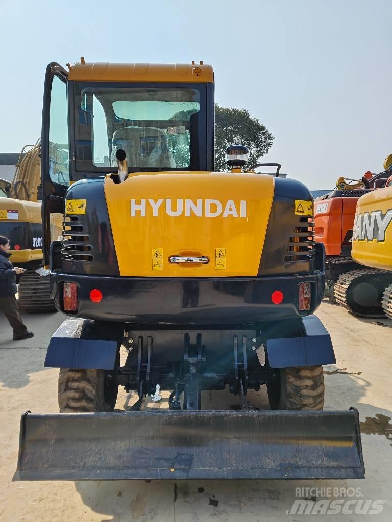 Hyundai Robex 60 W Wheeled excavators