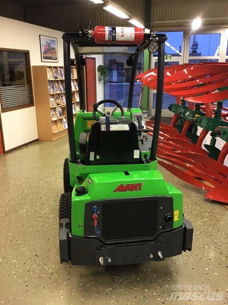 Avant 423 Multi purpose loaders