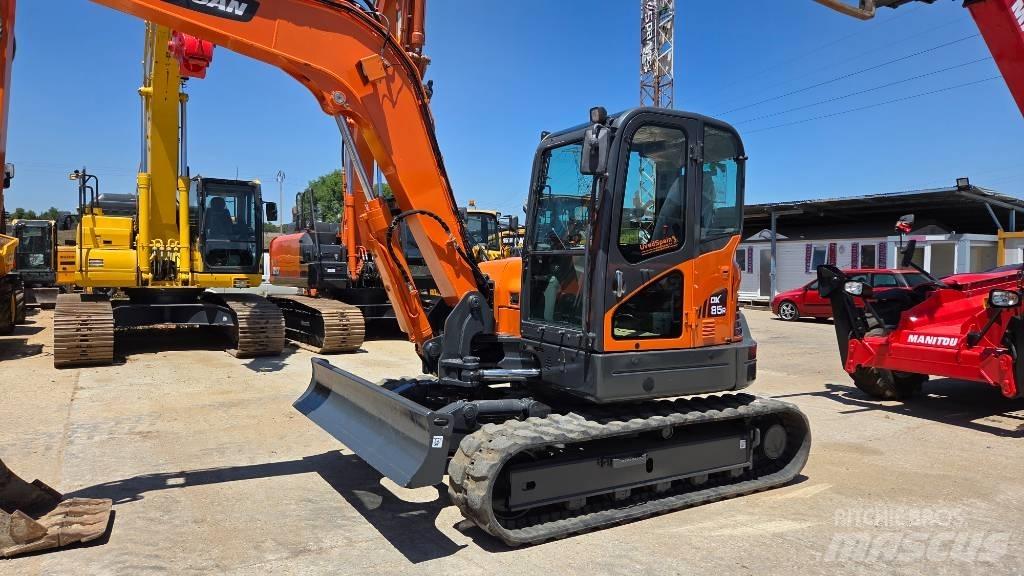 Doosan DX 85 Midi excavators  7t - 12t