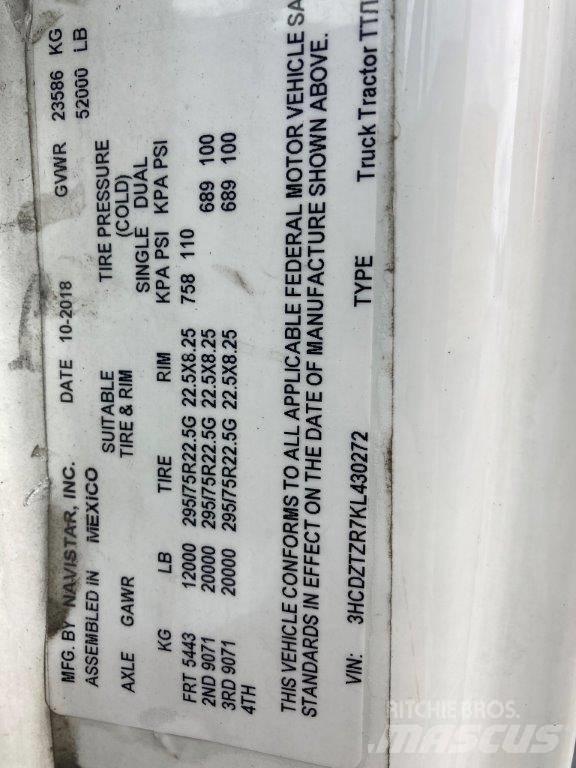 International LT Tractor Units