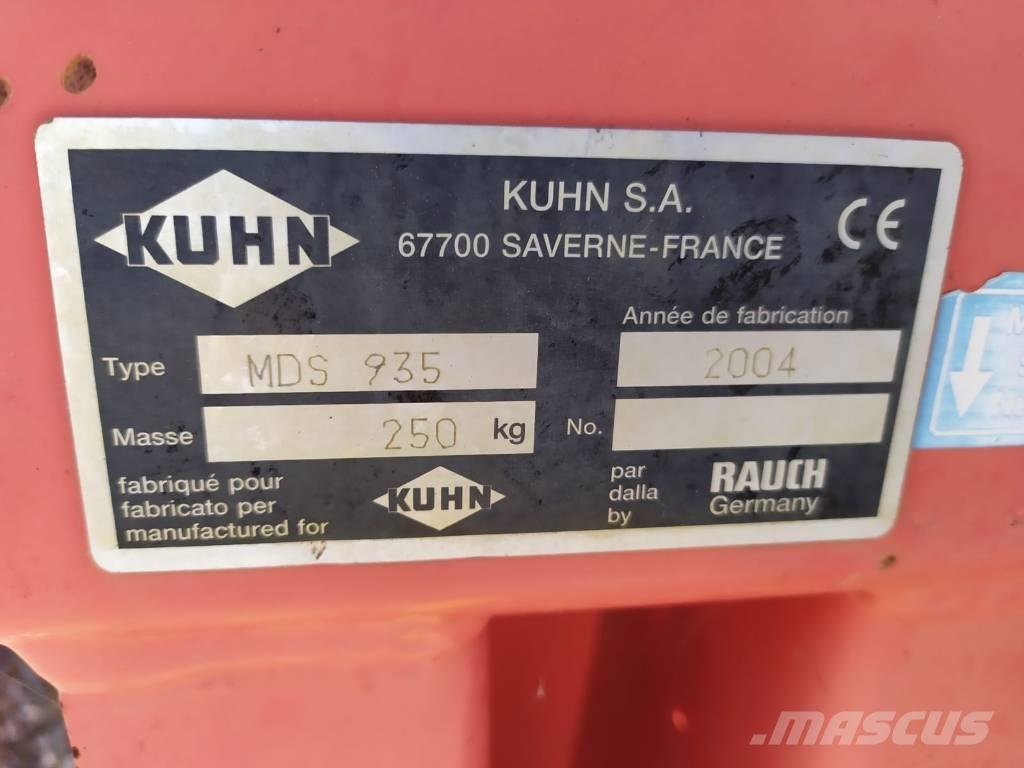 Kuhn MDS 935 Liquid fertilizer applicators