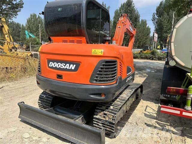 Doosan DX55 Mini excavators < 7t (Mini diggers)