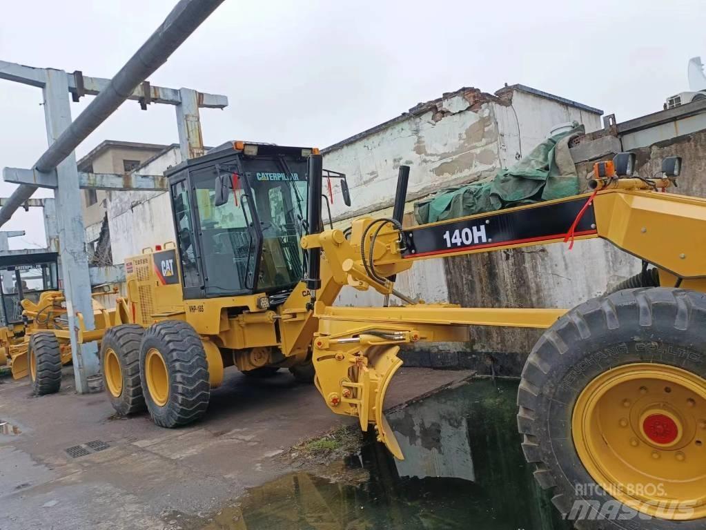 CAT 140 H Graders