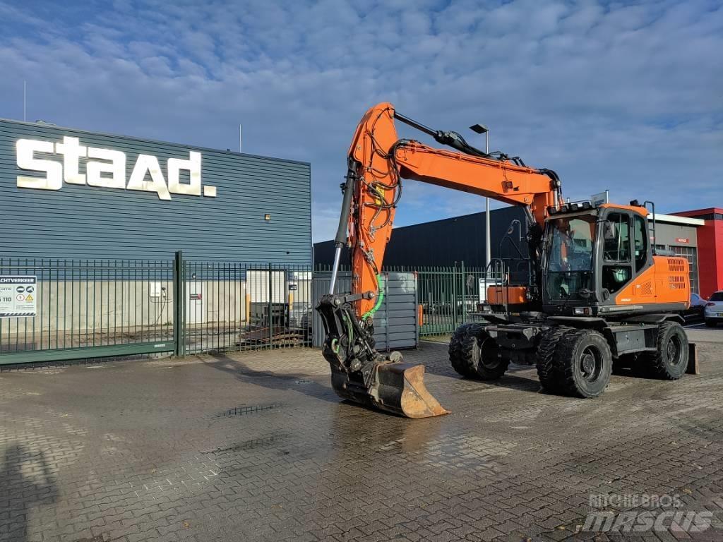 Develon DX170W-5 Wheeled excavators
