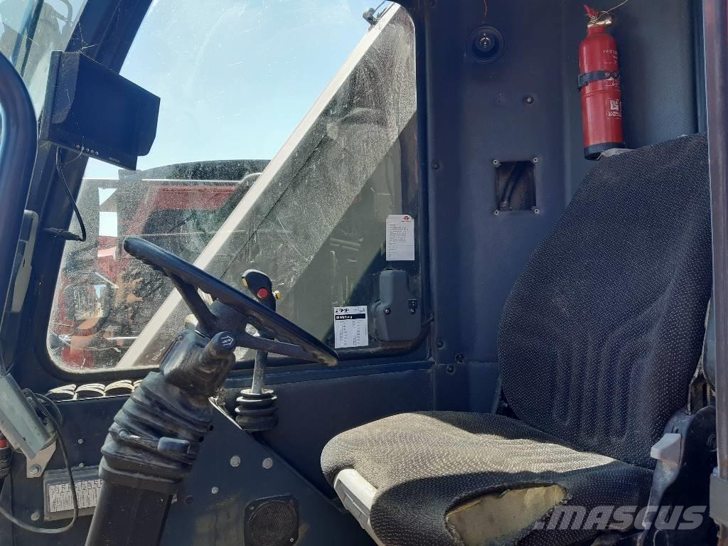 RMH Premium 21 Mixer feeders