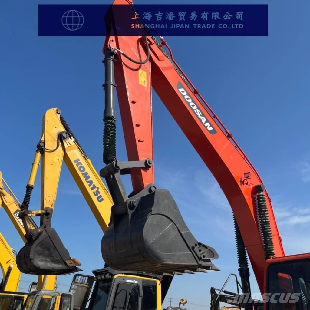 Doosan DX 300 Crawler excavators