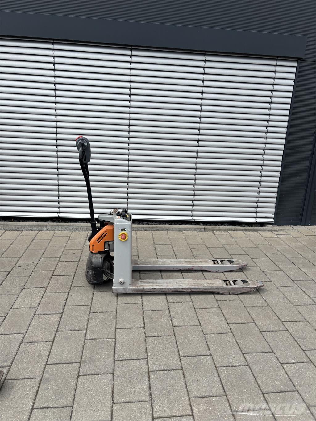 Still ECH 12 C Pedestrian stacker
