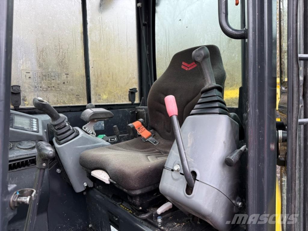 Yanmar VI026-6 Mini excavators < 7t (Mini diggers)