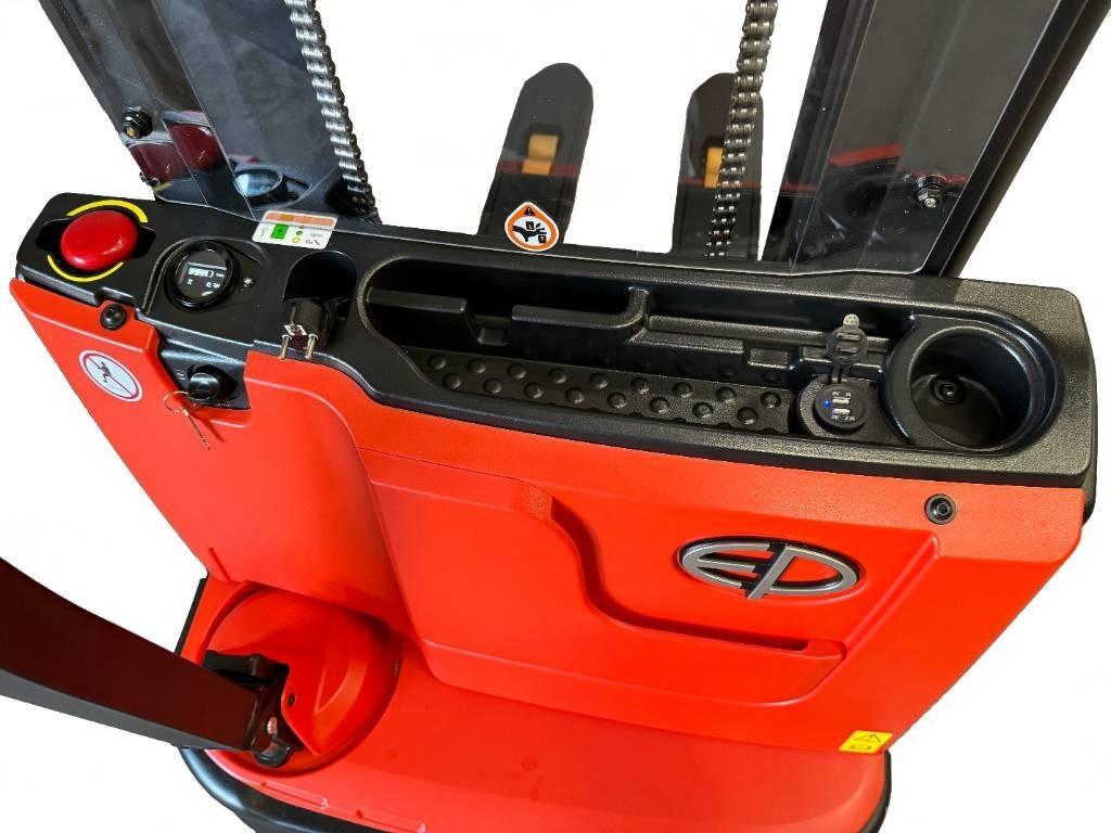 EP ESA121-2700 Pedestrian stacker