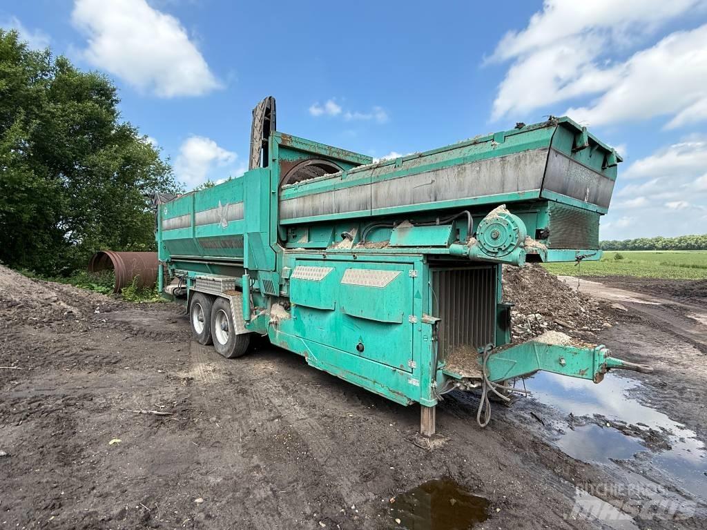 Farwick Mustang Mobile screeners