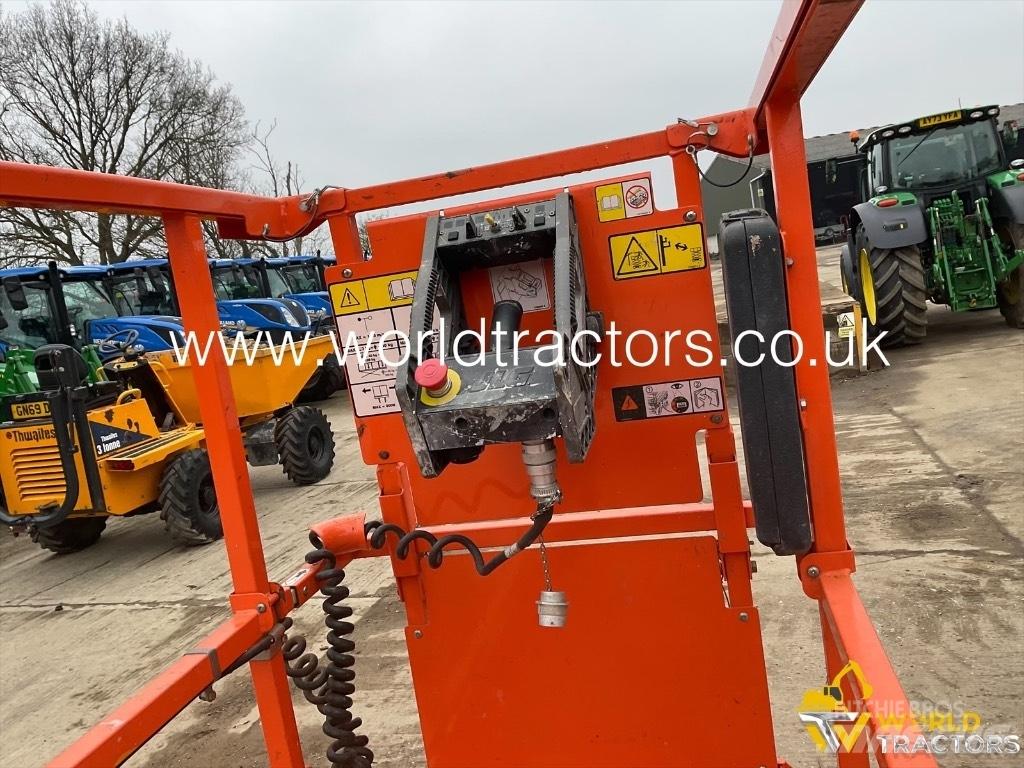 JLG 1930 ES Scissor lifts