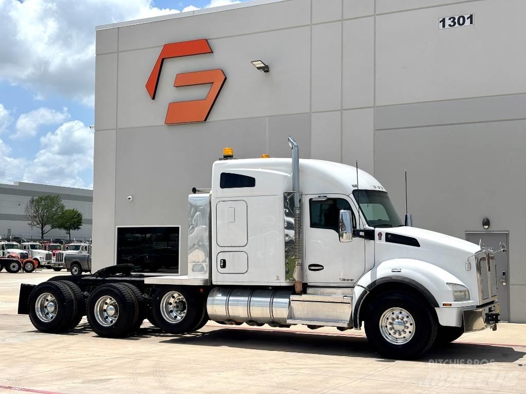 Kenworth T 880 Tractor Units