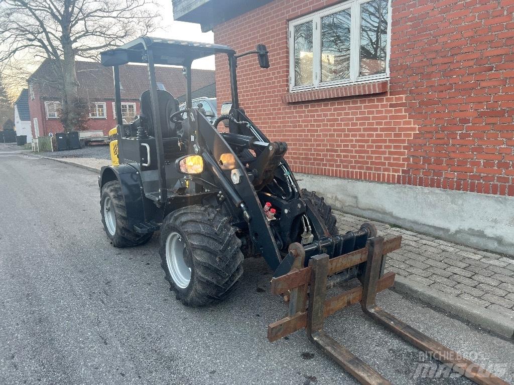 Pitbull X26-45 Mini loaders