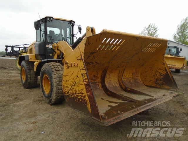 CAT 938M Wheel loaders