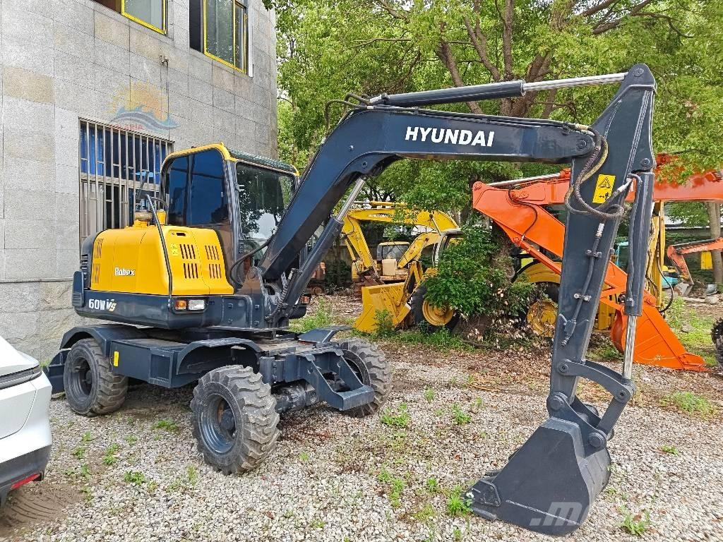 Hyundai R60 Wheeled excavators
