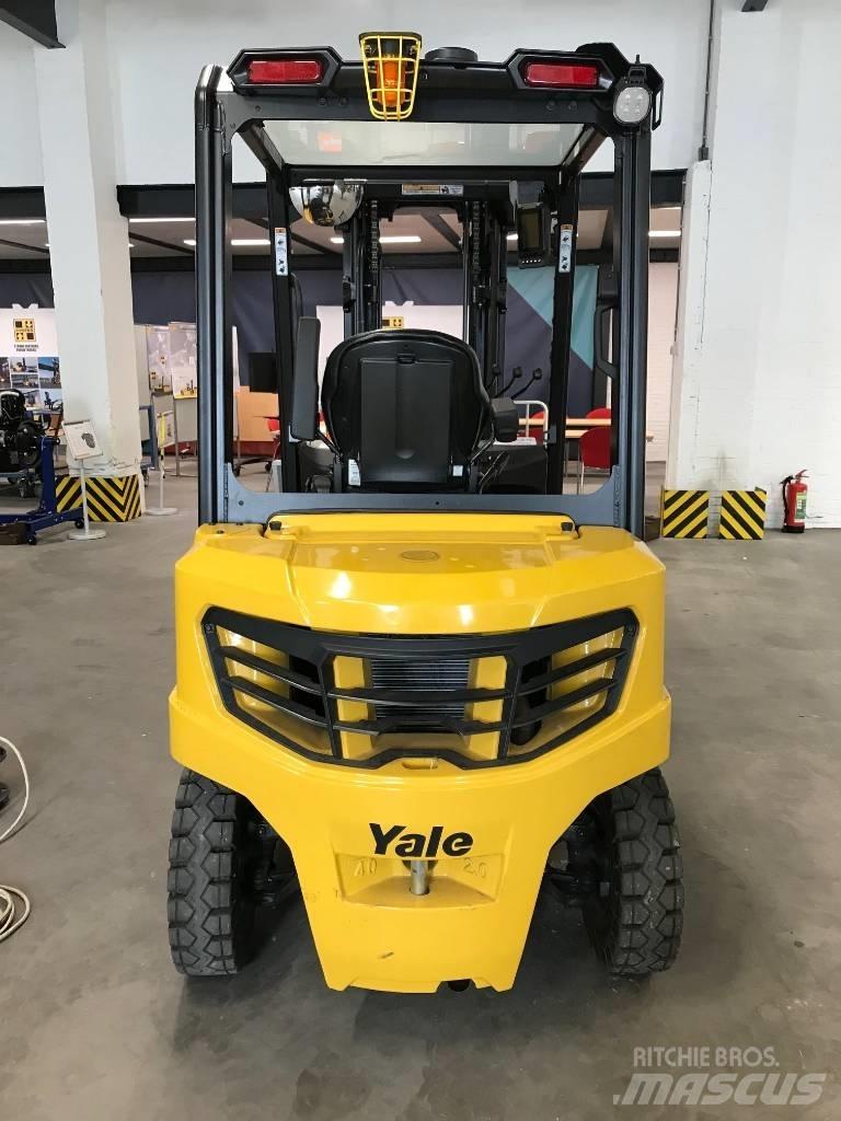 Yale GDP20 Diesel trucks