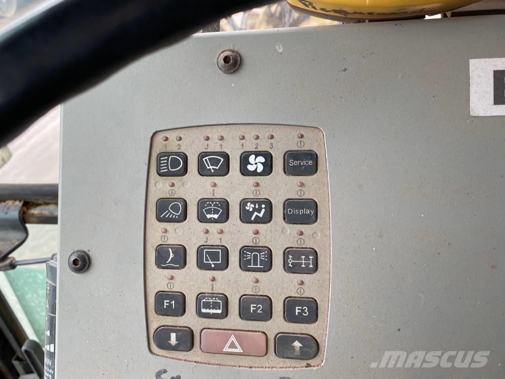 New Holland F 156.6 Graders