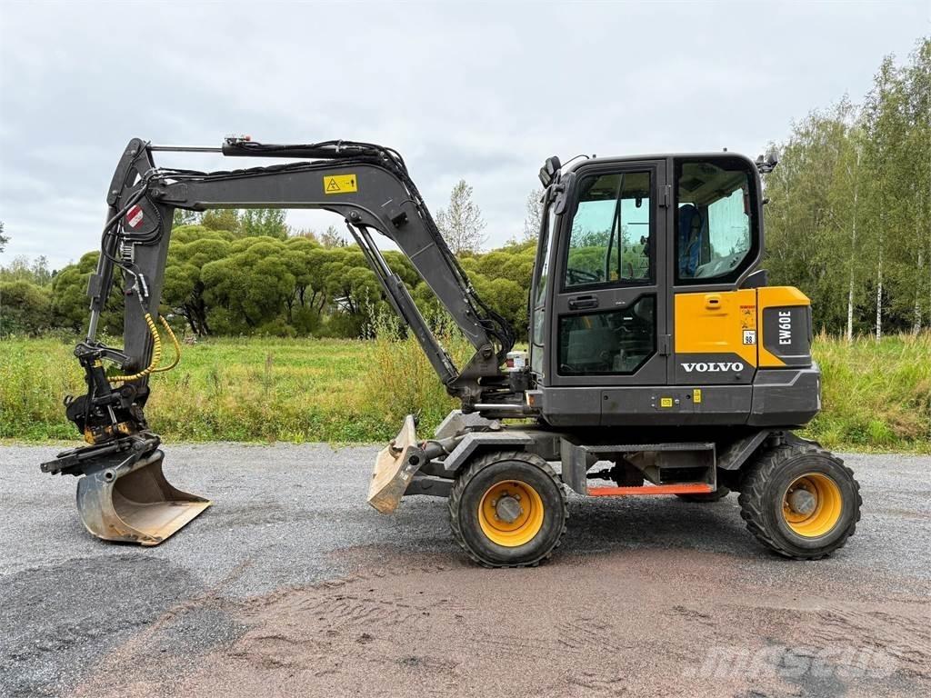 Volvo EW60 E Wheeled excavators